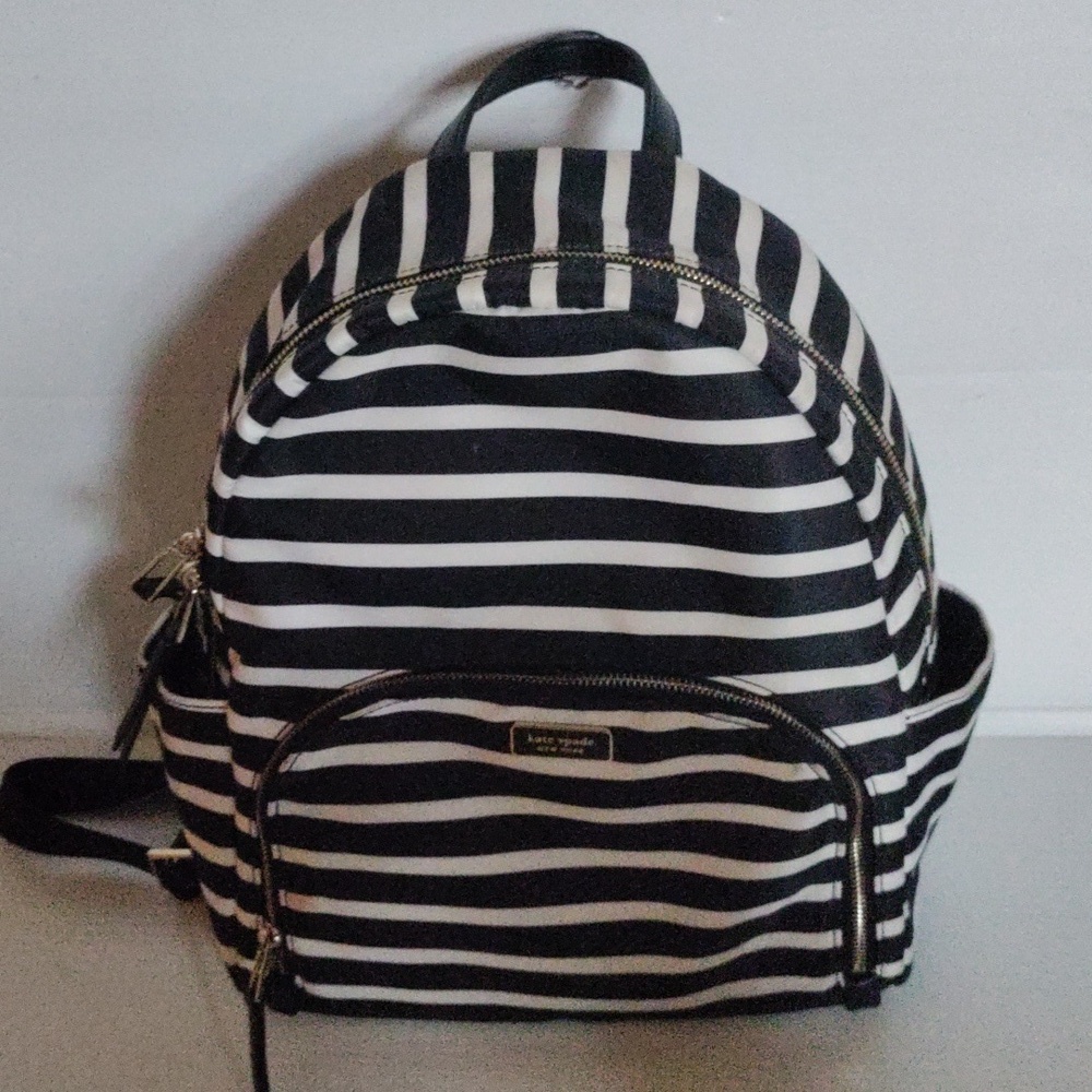 Kate Spade Black & White Backpack large - Picture 2 of 16